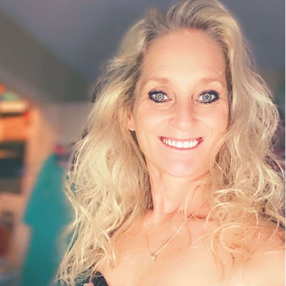 Meet your Posher, Wendy